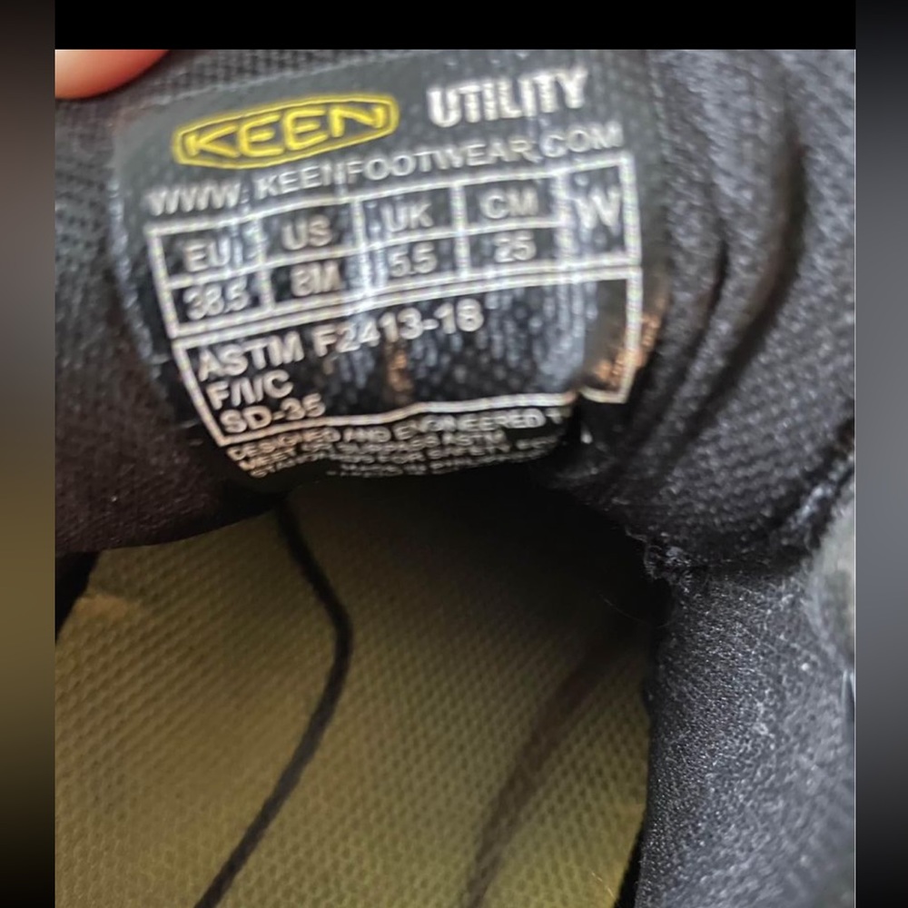 Womens keen steel toe shoes size 8 black - Picture 8 of 8